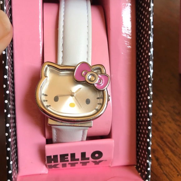 Hello Kitty Wrist Watch - Picture 2 of 6